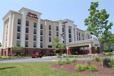 HAMPTON INN & SUITES PLATTSBURGH - Hotel Reviews, Photos, Rate ...