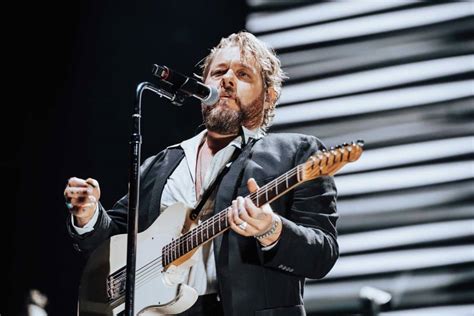 Image result for Chris Stapleton Linebacker