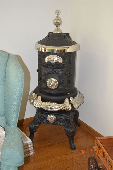 Nestor Oak Wood/Coal Stove Restoration by Russ at Ginger Creek Antique ...