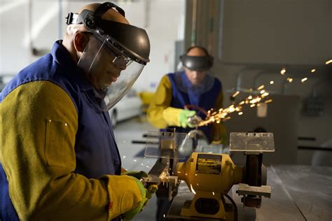 Welding Technology Program 的图像结果