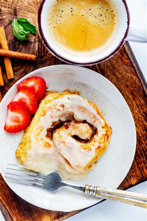 Bread Machine Cinnamon Rolls - Wendy Polisi