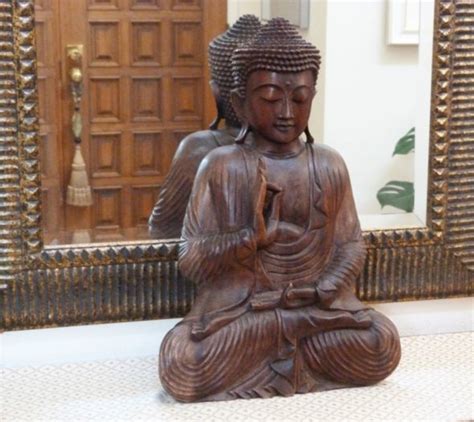 8 Buddha Hand Gestures (Mudras) and Their Meanings - Owlcation