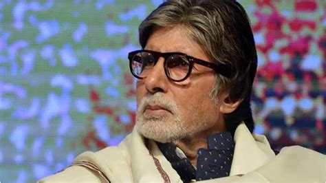 Amitabh Bachchan sells two luxury Mumbai flats nets 47% profit in 13 ...