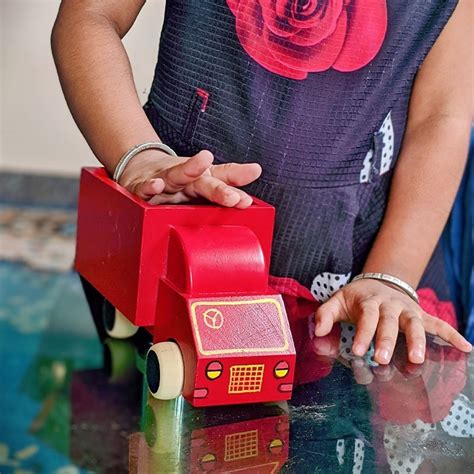 Wooden Truck – Channapatna Toys