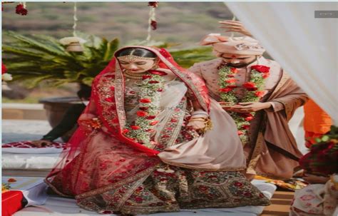 Image result for Sindhi Bride