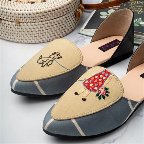 Wag For It Slip Ons – pairpatola