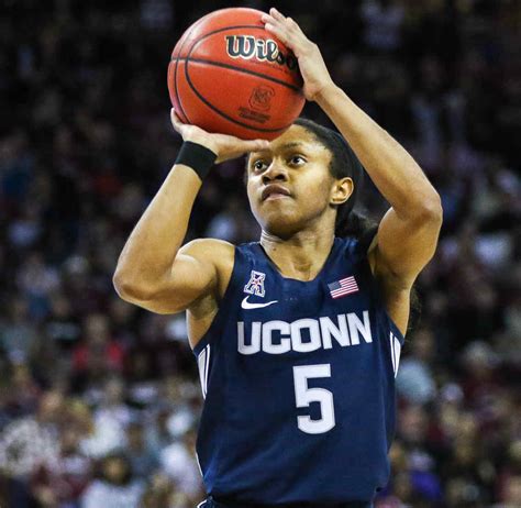 Top 5 Shortest WNBA Players - MySportDab