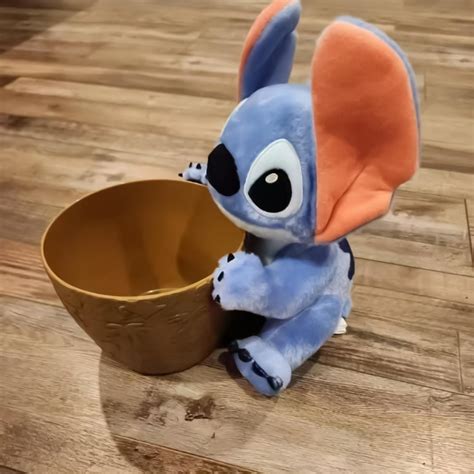 2025 Lilo & Stitch Movie Popcorn Bucket Stitch Popcorn Bucket Desktop ...
