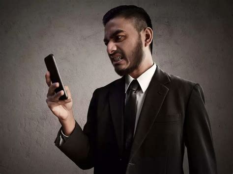 Boss demanded travel proof for worker's pre-approved leave: Employee ...