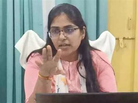 SDM Jyoti Maurya याद हैं? आलोक के आरोप ने बढ़ाई दिक्कत, निलंबित हो सकती ...