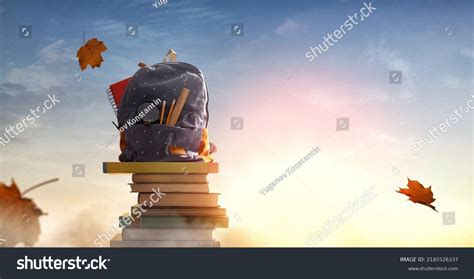 Education Background Images 的图像结果