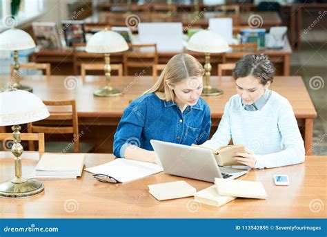 Busy Students 的图像结果