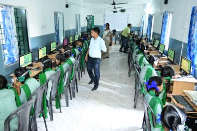 Home – SIR J.C. BOSE CM SCHOOL OF EXCELLENCE GIRLS, GIRIDIH