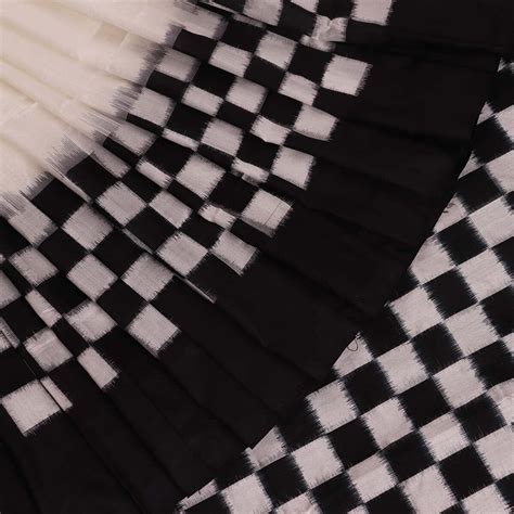 10 Celebrity-Loved Sambalpuri Sarees – Priyadarshini Handloom