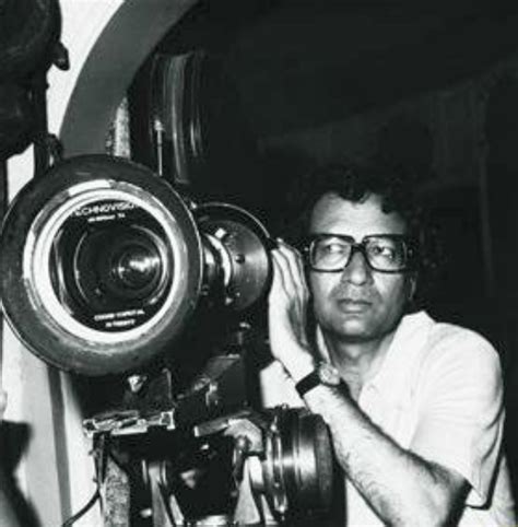 Here's Why Vijay Anand Was The Original Rockstar Director Of Indian Cinema