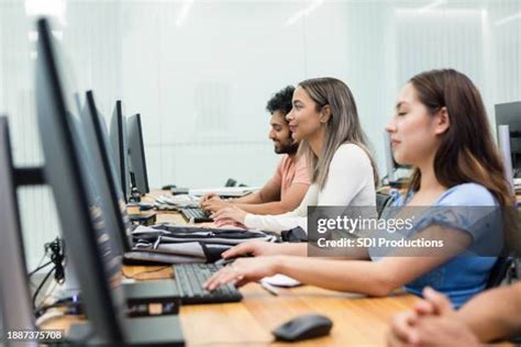 Business Computer Class 的图像结果