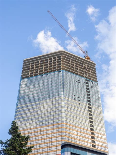Aluminium Cladding High-Rise Installation 的图像结果
