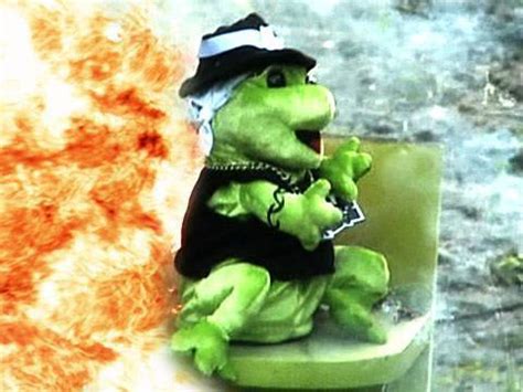 Exploding Frog Video 的图像结果