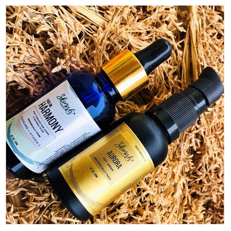 Aurora Facial Serum for Natural Glow and Skin Whitening