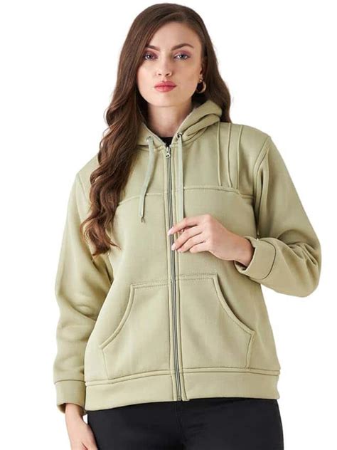 Warm Style Upgrade: Top Winter Jackets for Women with Comfort & Flair