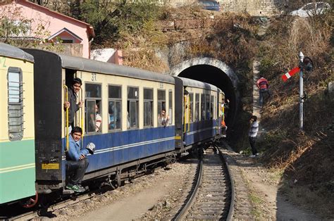 Bilder Kalka-Shimla Railway Zugfahrt, Weltkulturerbe der UNESCO