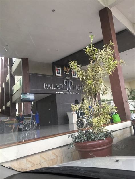 HOTEL PRAMESWARI (Puncak) - Hotel Reviews & Photos - Tripadvisor