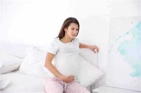 孕晚期宫缩频繁是怎么回事？ - 知乎