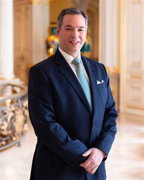 Die ersten offiziellen Porträts von Guillaume und Stéphanie von Luxemburg als Großherzog und ... - president of luxembourg
