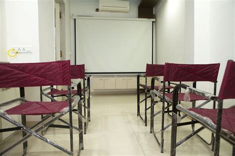 Meera Dental Clinic | Cosmetic Dental Surgery | Aesthetic Dentistry ...