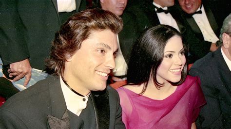 Osvaldo Ríos recuerda con cariño las canciones que Shakira le dedicó ...