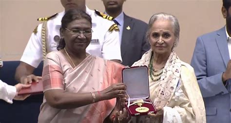 वहीदा रहमान को दादा साहब फाल्के, अल्लू अर्जुन-आलिया भट्ट को सर्वश्रेष्ठ ...