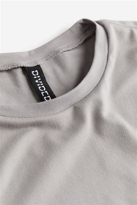 Fitted T-shirt - Light grey - Ladies | H&M IN