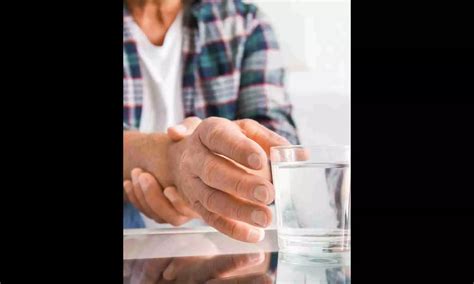 Parkinson's Disease - Symptoms And Causes