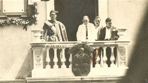 Ova razglednica iz Drniša poslana je 1928. godine