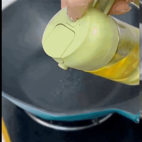 Oil Spray Dispenser – Nest Asiaa