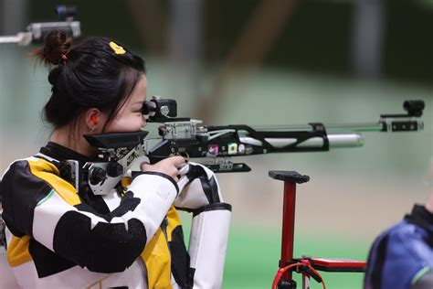 加油！中国选手杨倩晋级女子10米气步枪决赛_四川在线