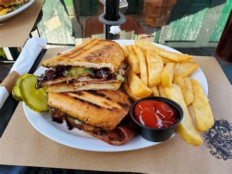 GARRYOWEN IRISH PUB, Gettysburg - Restaurant Reviews, Phone Number ...