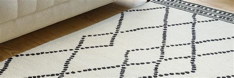 Amazon.in: Surya Living: Collections 5x8 Feet