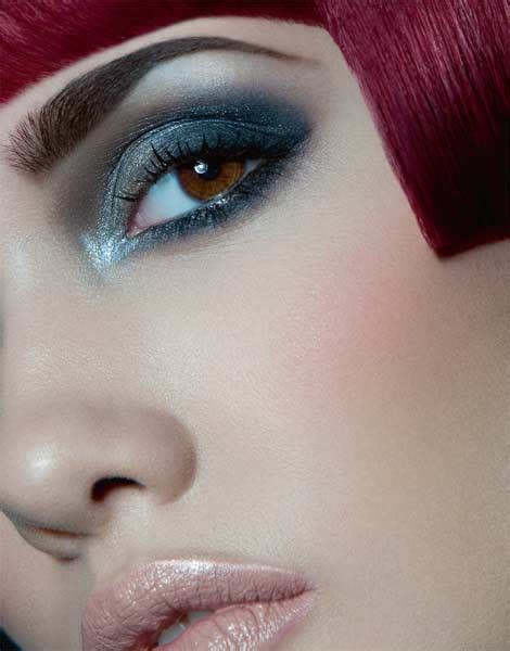 Hot eye shades to look sexy