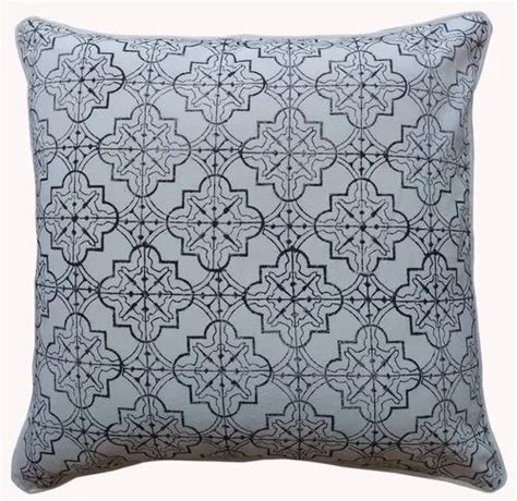 Silk Cushion cover - Multi Colour Silk Cushion Cover Manufacturer from ...