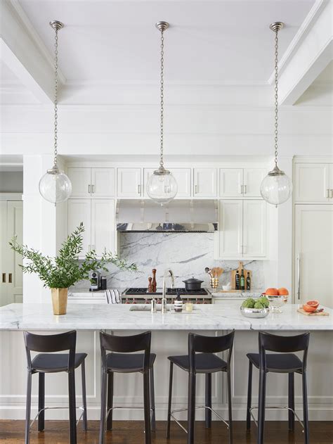 26 Kitchen Lighting Ideas That Make a Statement