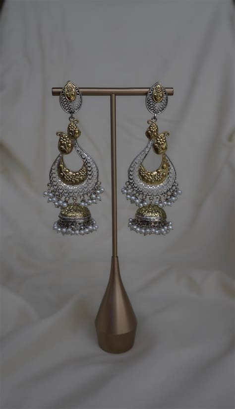 Earrings – Lylak