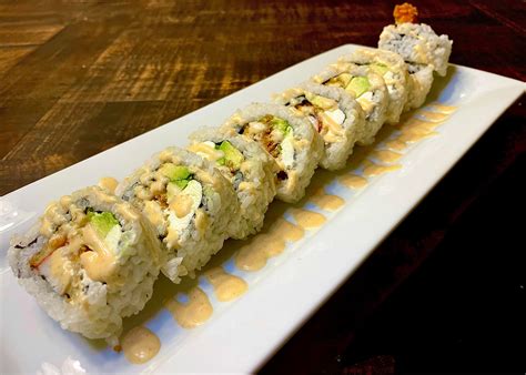 Panko Lobster Tail Sushi Roll – The Pastor Chef