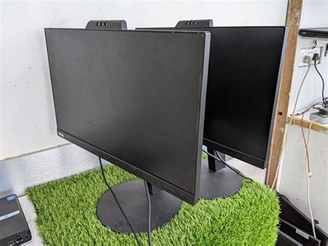 Lenovo ThinkVision 22 Inch bezel less monitor with integrated webcam ...