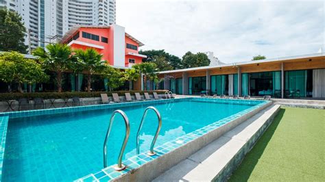 Infinity Pool Cost 的图像结果