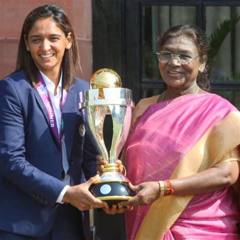 DSP Mohammed Siraj vs Harmanpreet Kaur vs Deepti Sharma vs Richa Ghosh ...