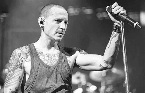 In Memory Of Chester Bennington: How Linkin Park Lead Singer Affected ...