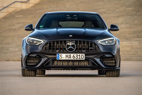 Mercedes Amg C63