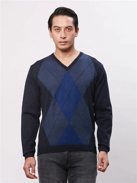 Park Avenue Men Blue Argyle Regular Acrylic Blend Full Sleeve Pullover ...