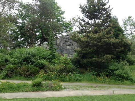 Camp Long in Seattle, Washington - Kid-friendly Attractions | Trekaroo